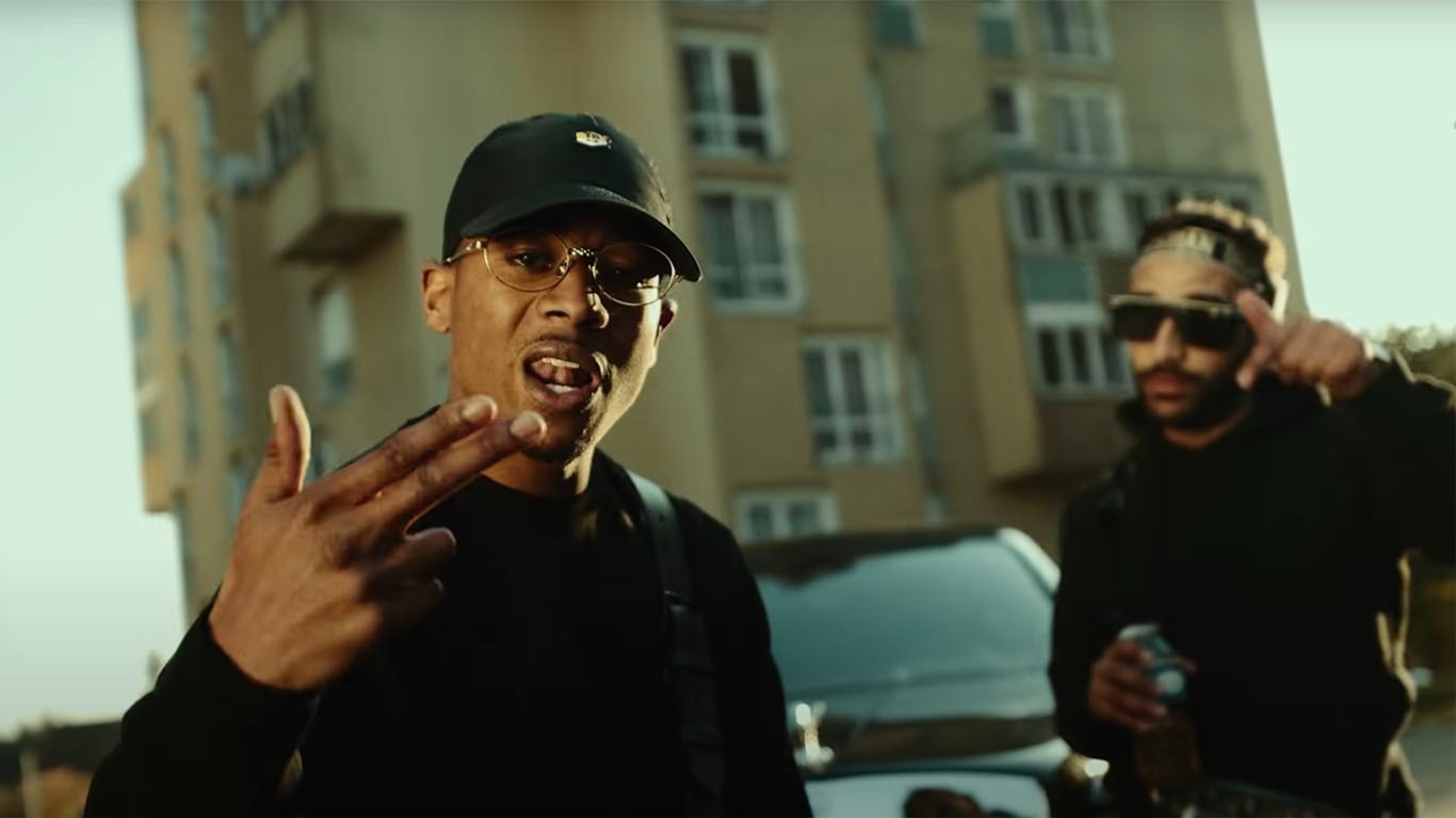 Timal - Bruce Wayne (Feat. Heuss L'Enfoiré)